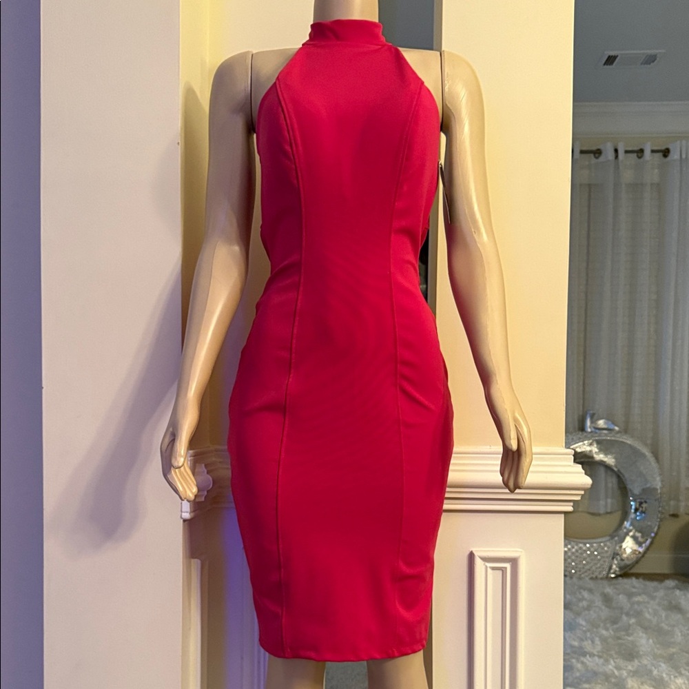 Elegant fuchsia, Sleeveless Back Out Dress
